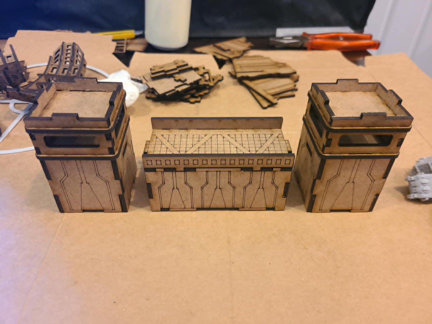Epic City Defense Towers & Wall Compatible with 8mm Gaming