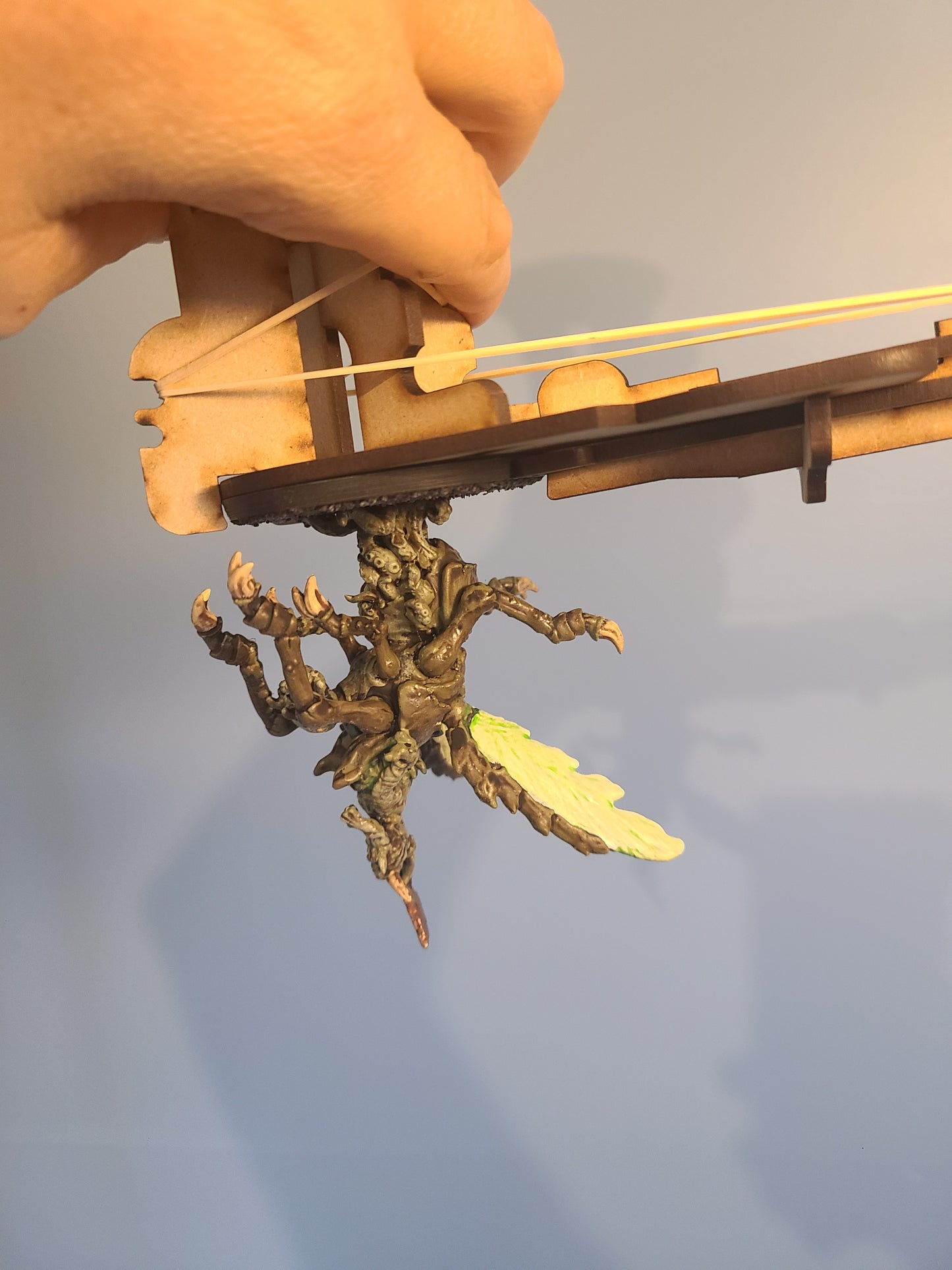 Adjustable Model Paint Holder