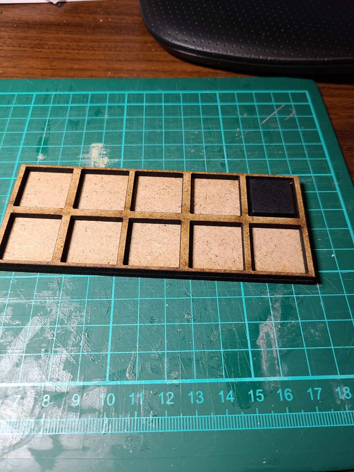 20mm to 25mm wood Adapter Tray for The Old World